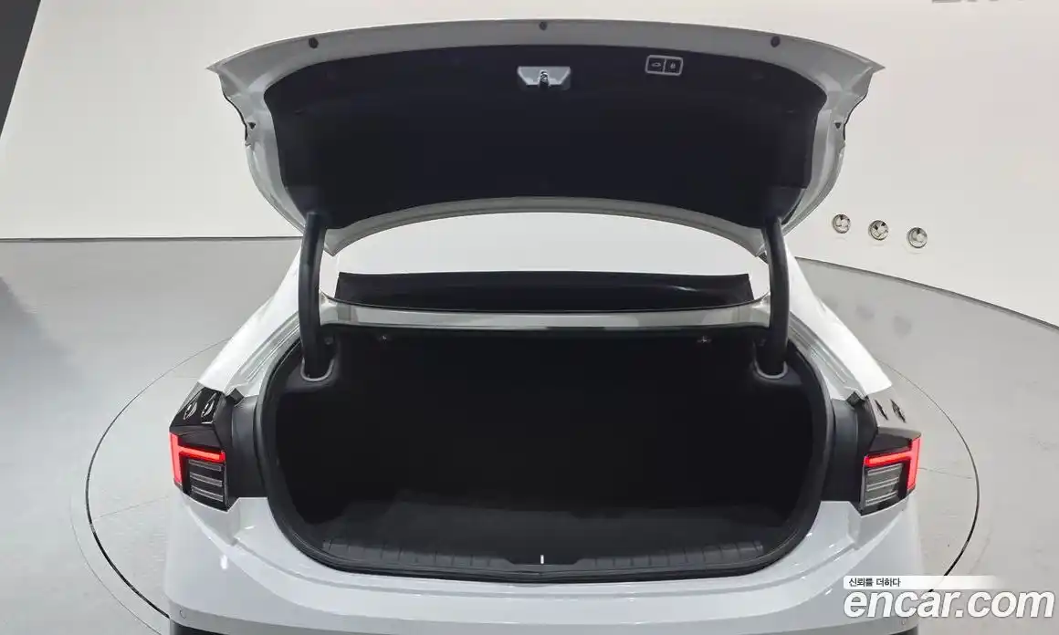 Hyundai Sonata 2023 1.6 автомат (гидро), фото 32