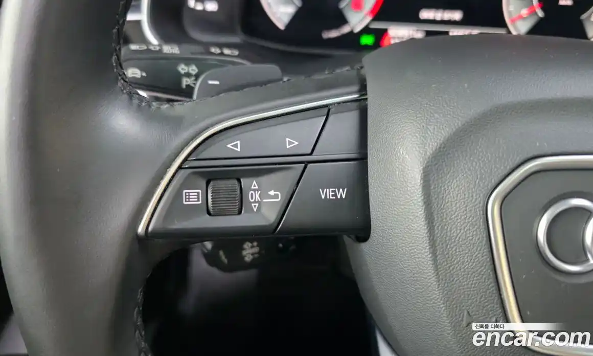 Audi Q7 2022 3.0 автомат (гидро), фото 33