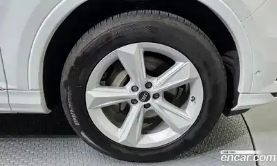 Audi Q7 2022 3.0 автомат (гидро), миниатюра 7
