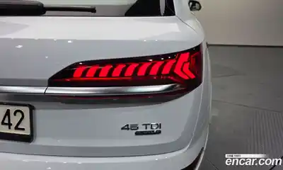 Audi Q7 2022 3.0 автомат (гидро), миниатюра 9