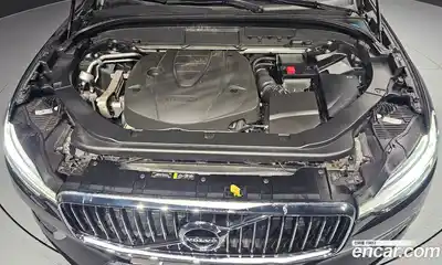 Volvo XC60 2018 2.0 автомат (гидро), миниатюра 6