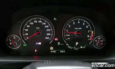 BMW M4 2015 3.0 автомат (гидро), миниатюра 8