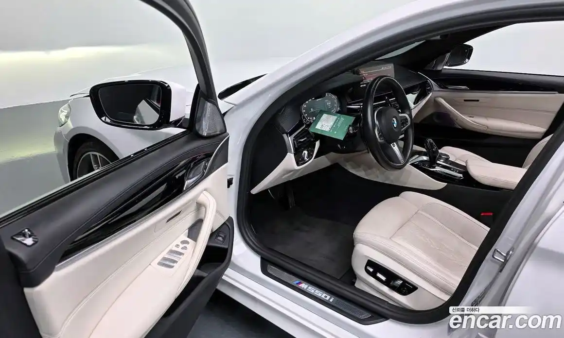 BMW 5 серия 2023 4.4 автомат (гидро), фото 13