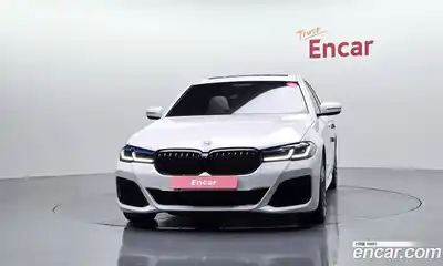 BMW 5 серия 2023 4.4 автомат (гидро), миниатюра 3