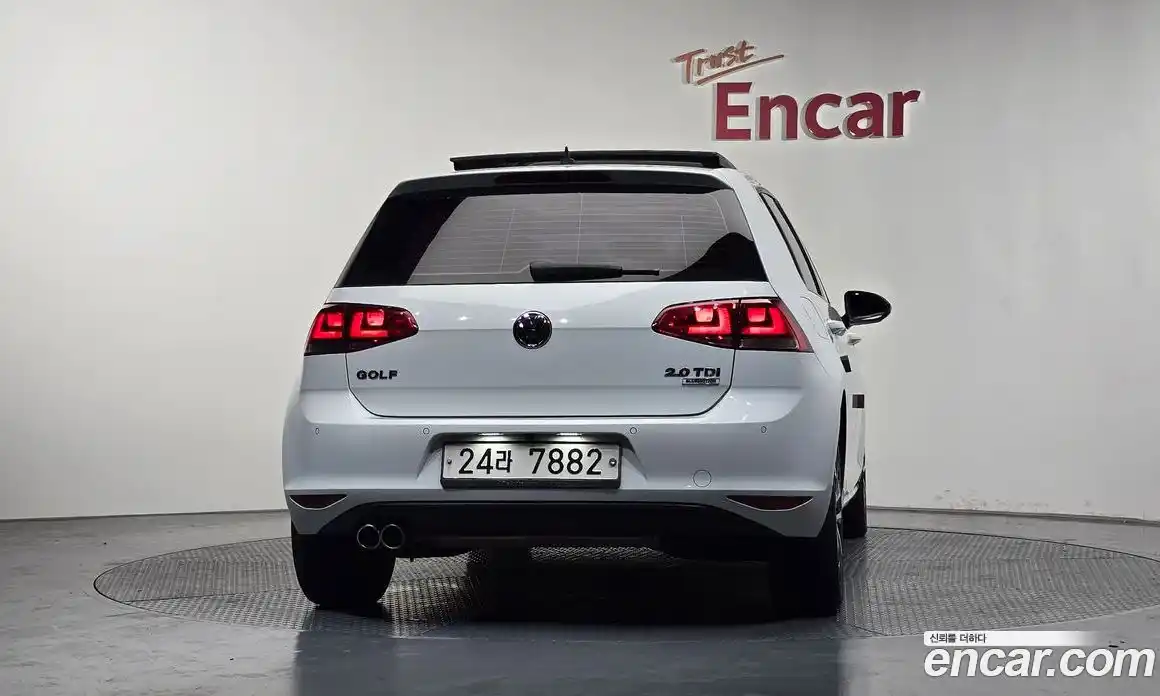 Volkswagen Golf 2014 2.0 автомат (гидро), фото 4