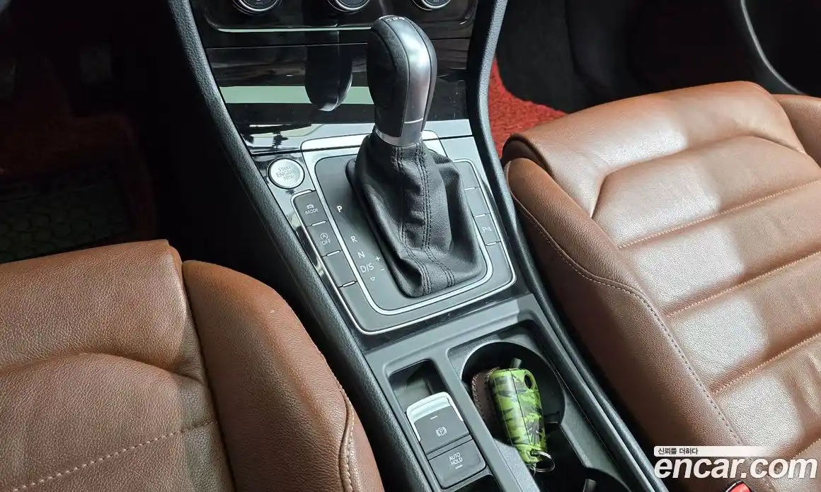 Volkswagen Golf 2014 2.0 автомат (гидро), фото 9