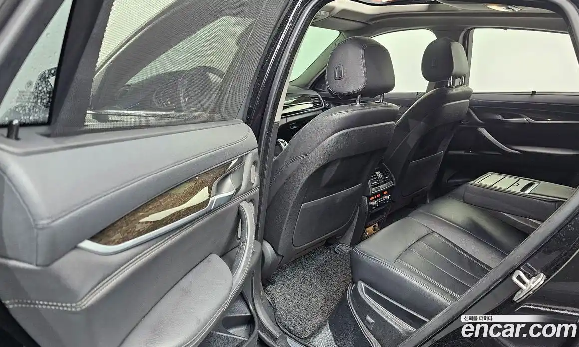 BMW X6 2018 3.0 автомат (гидро), фото 11