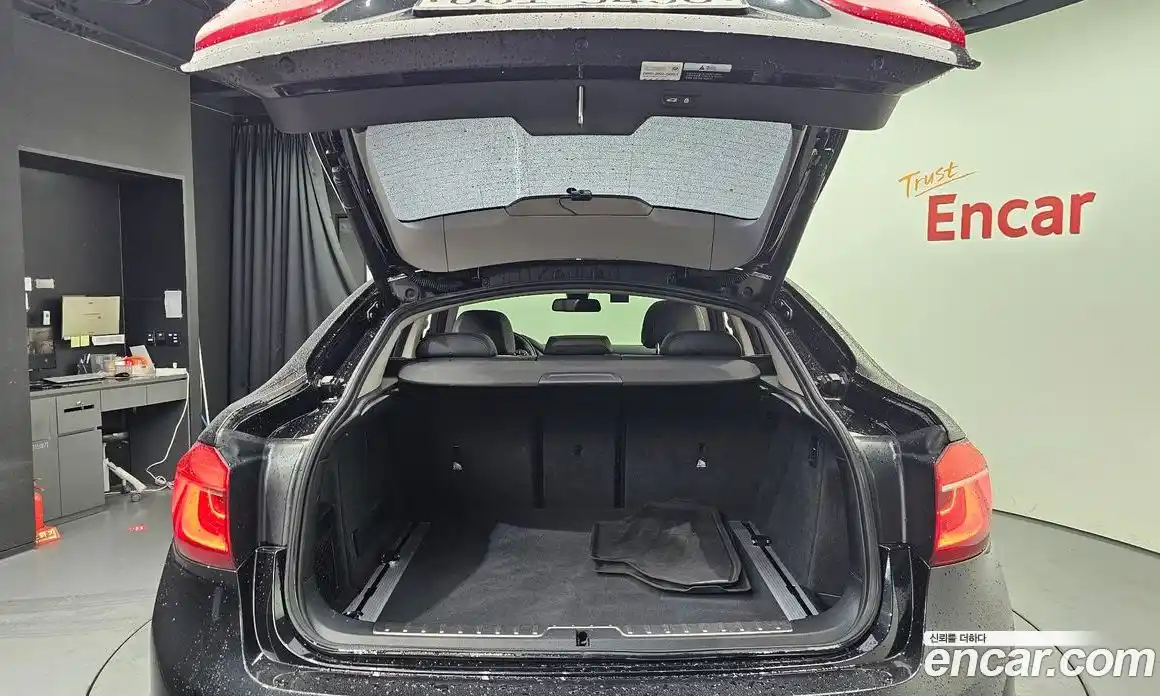 BMW X6 2018 3.0 автомат (гидро), фото 20