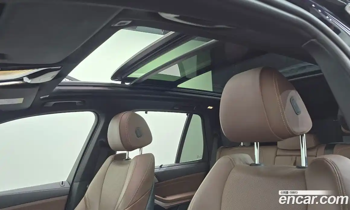 BMW X5 2022 3.0 автомат (гидро), фото 17