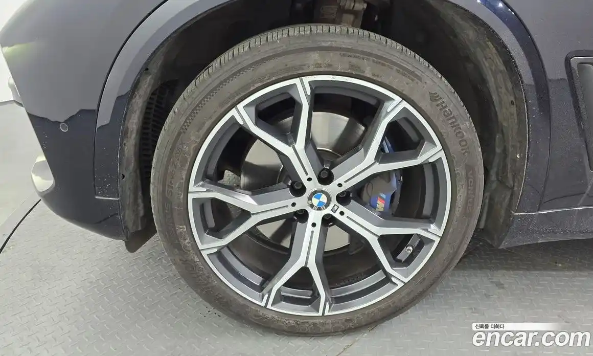 BMW X5 2022 3.0 автомат (гидро), фото 5