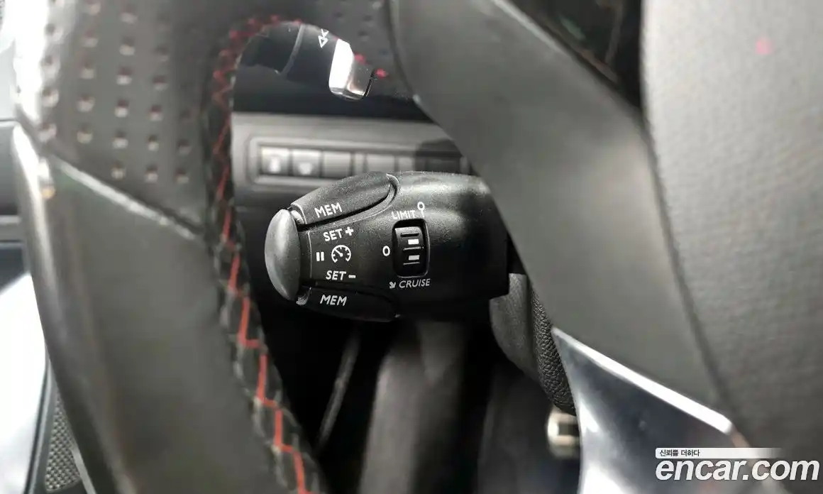 Peugeot 308 2017 1.6 автомат (гидро), фото 17