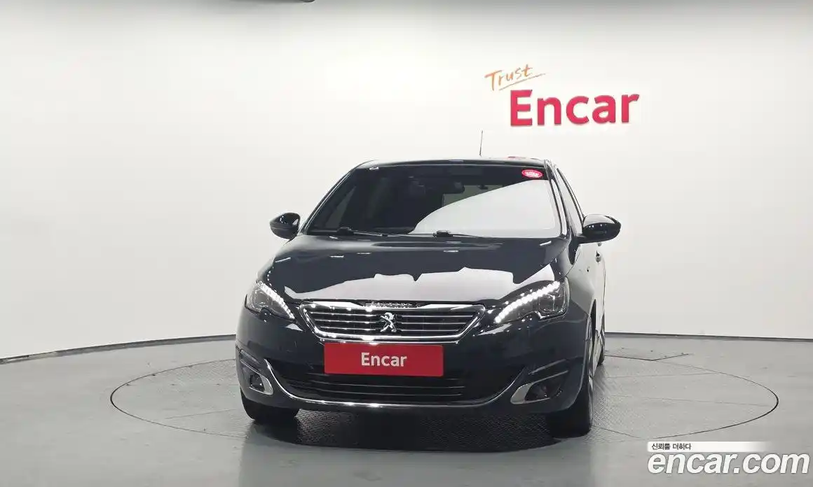 Peugeot 308 2017 1.6 автомат (гидро), фото 3