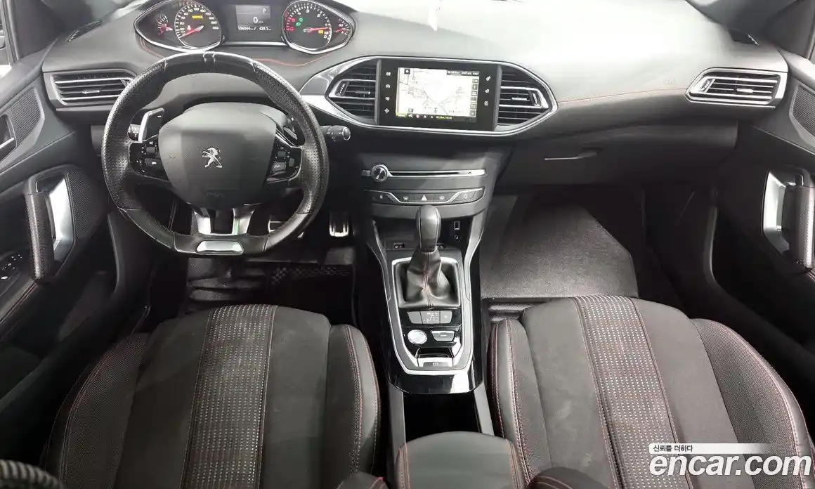 Peugeot 308 2017 1.6 автомат (гидро), фото 7