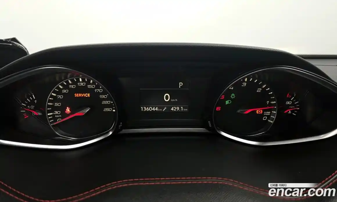 Peugeot 308 2017 1.6 автомат (гидро), фото 8