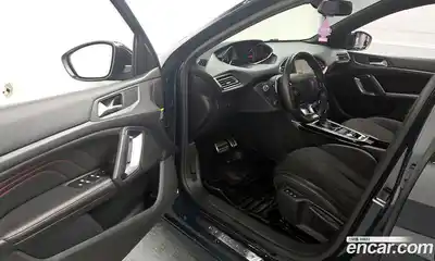 Peugeot 308 2017 1.6 автомат (гидро), миниатюра 10