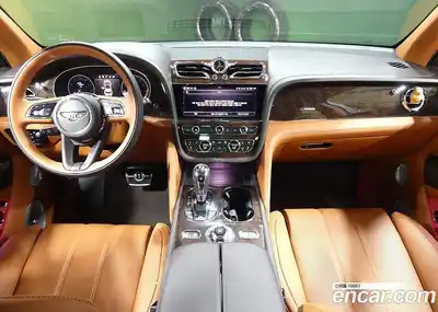 Bentley Bentayga 2021 4.0 гидро, миниатюра 4