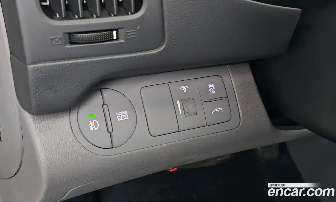 Hyundai Starex 2016 2.5 автомат (гидро), фото 14