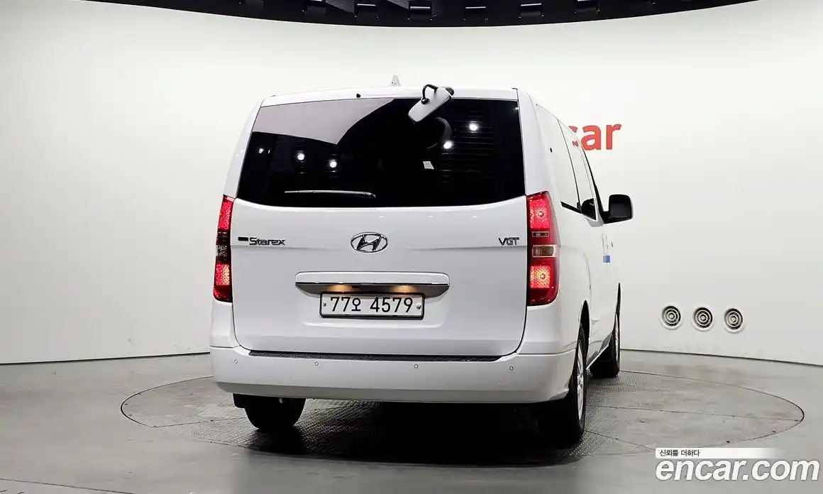Hyundai Starex 2016 2.5 автомат (гидро), фото 4