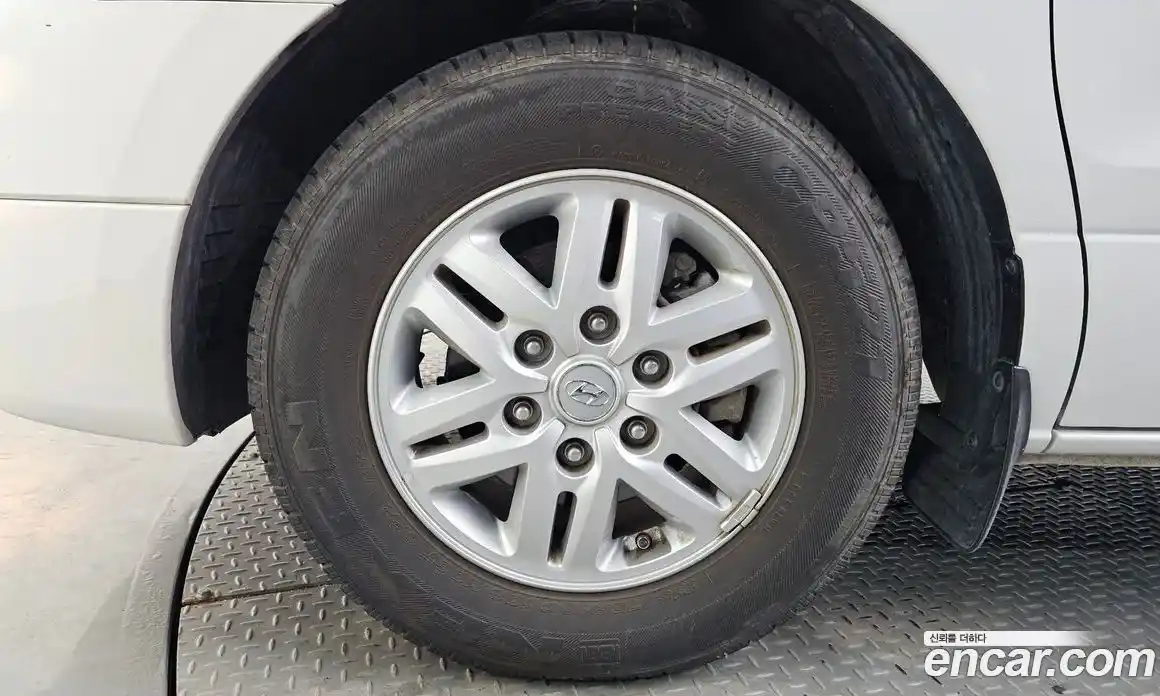 Hyundai Starex 2016 2.5 автомат (гидро), фото 5