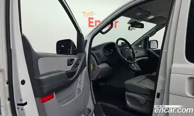 Hyundai Starex 2016 2.5 автомат (гидро), миниатюра 10