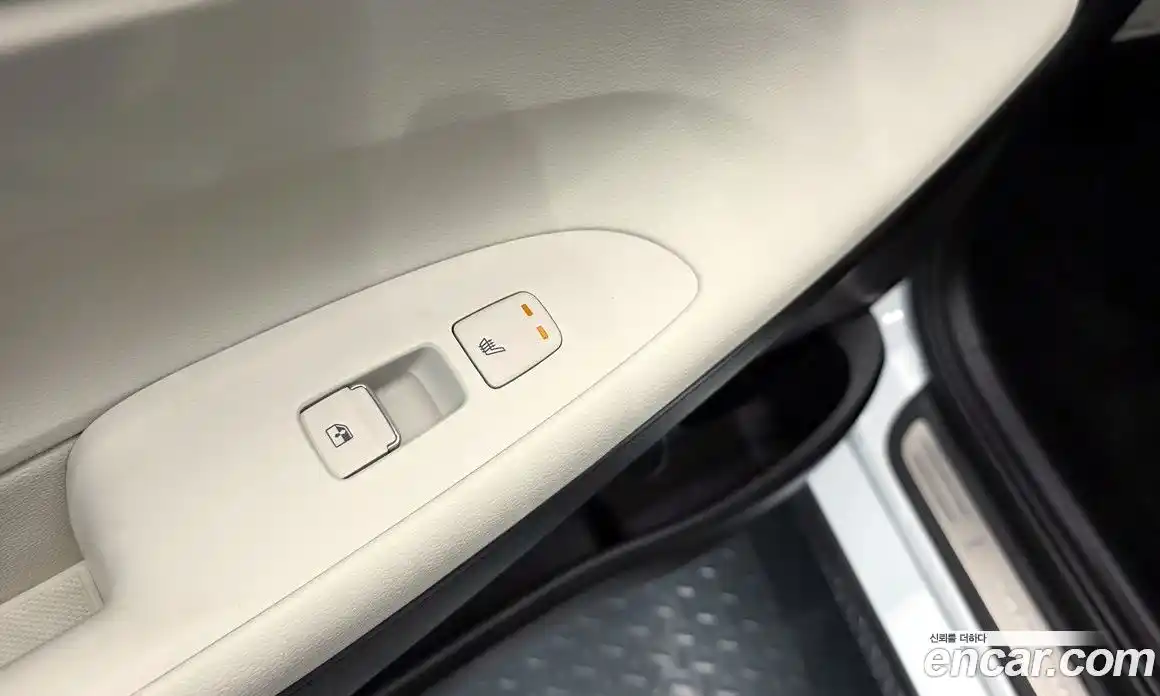 Hyundai Grandeur 2022 2.5 автомат (гидро), фото 30