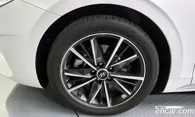 Hyundai Grandeur 2022 2.5 автомат (гидро), миниатюра 5
