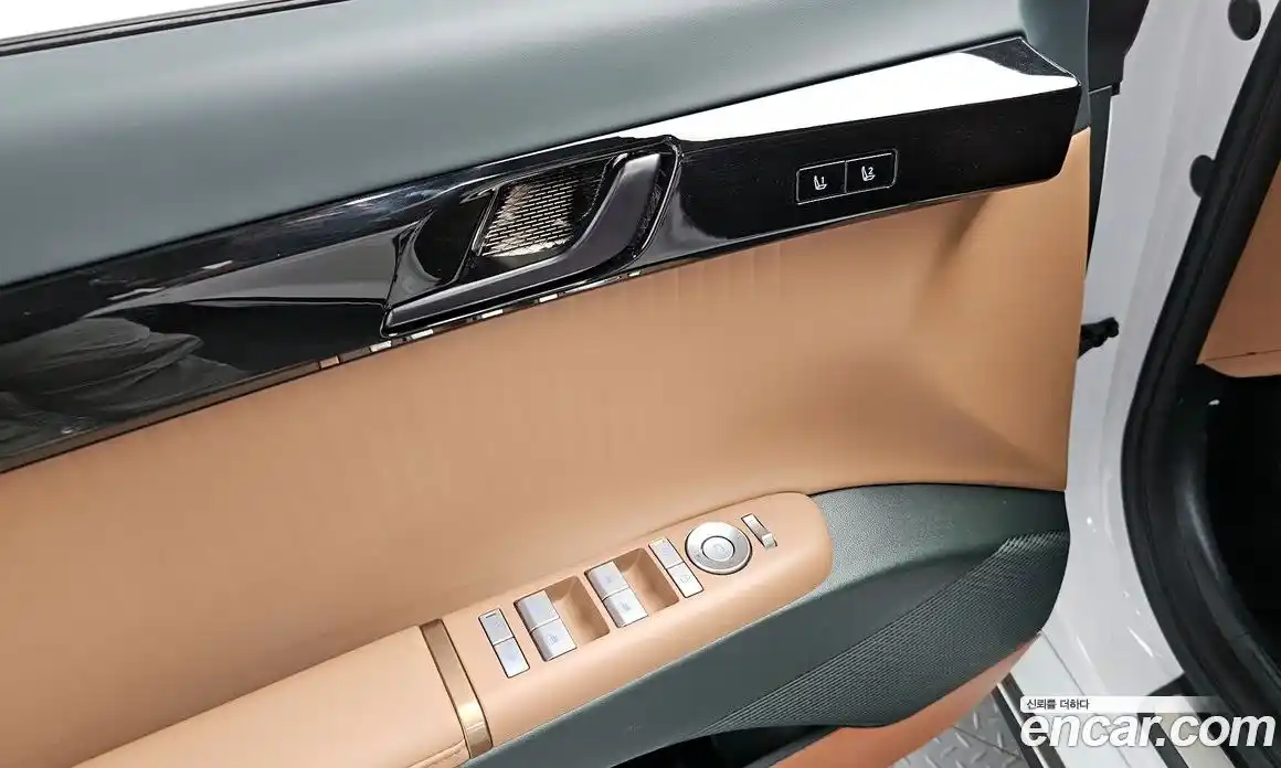 Hyundai Grandeur 2024 1.6 автомат (гидро), фото 20