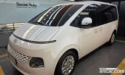 Hyundai Staria 2023 3.5 автомат (гидро), миниатюра 2