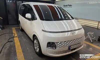 Hyundai Staria 2023 3.5 автомат (гидро), миниатюра 3