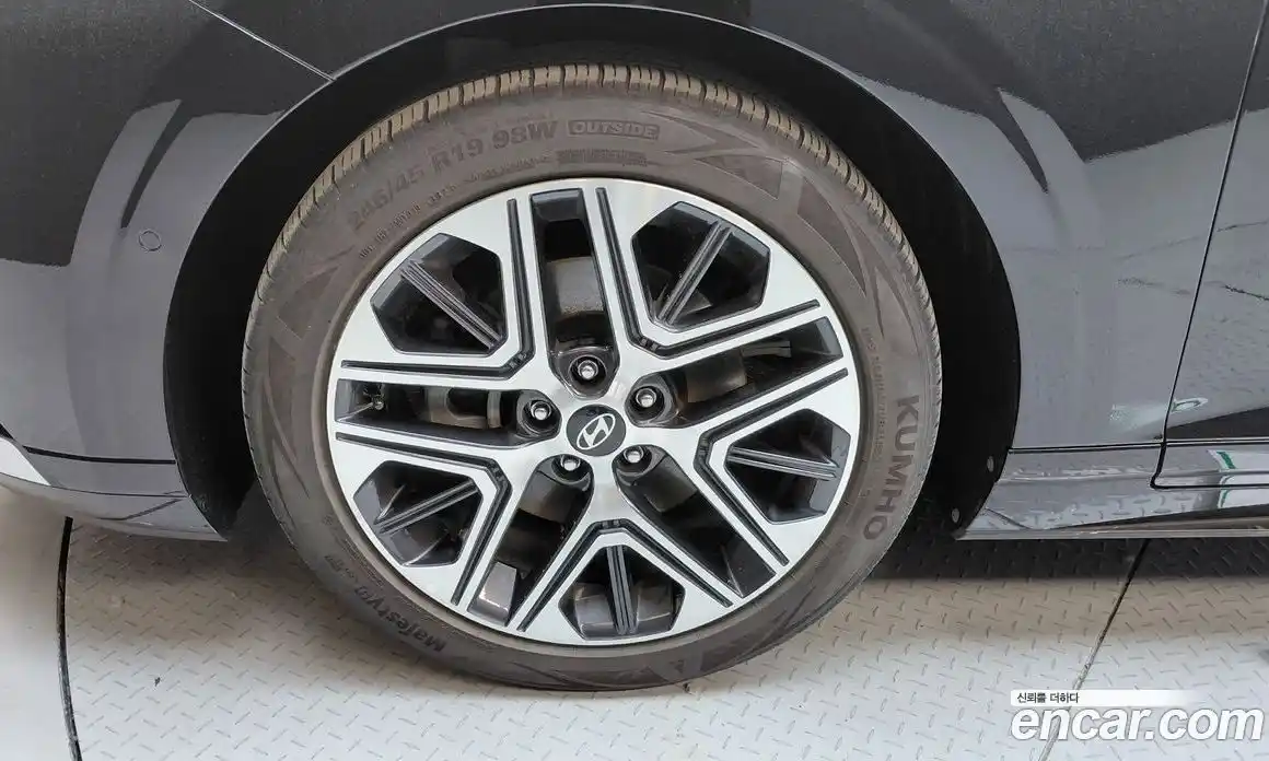 Hyundai Grandeur 2024 2.5 автомат (гидро), фото 5