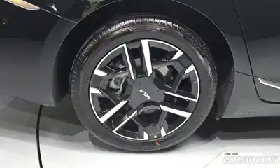 Kia K8 2026 2.5 автомат (гидро), миниатюра 5