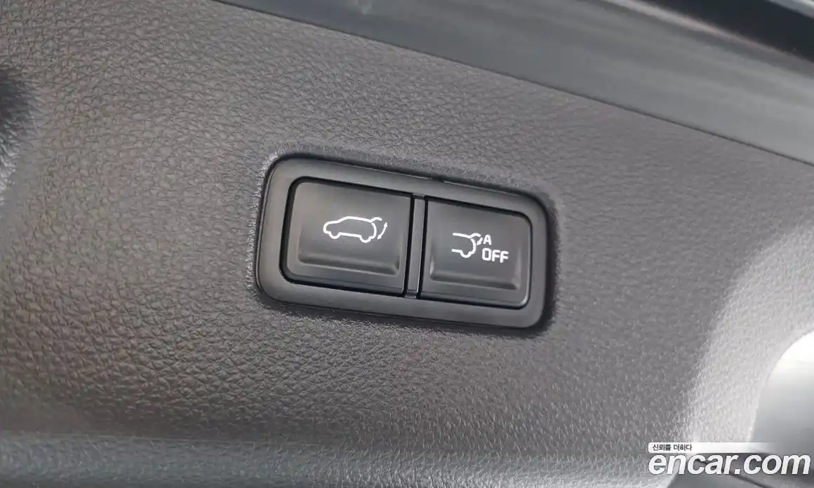 Kia Carnival 2023 2.2 автомат (гидро), фото 28
