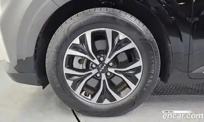Kia Carnival 2023 2.2 автомат (гидро), миниатюра 5