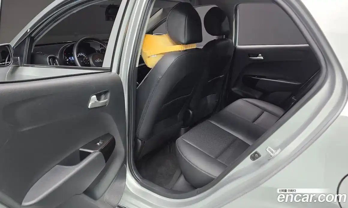 Kia Morning 2019 1.0 автомат (гидро), фото 18