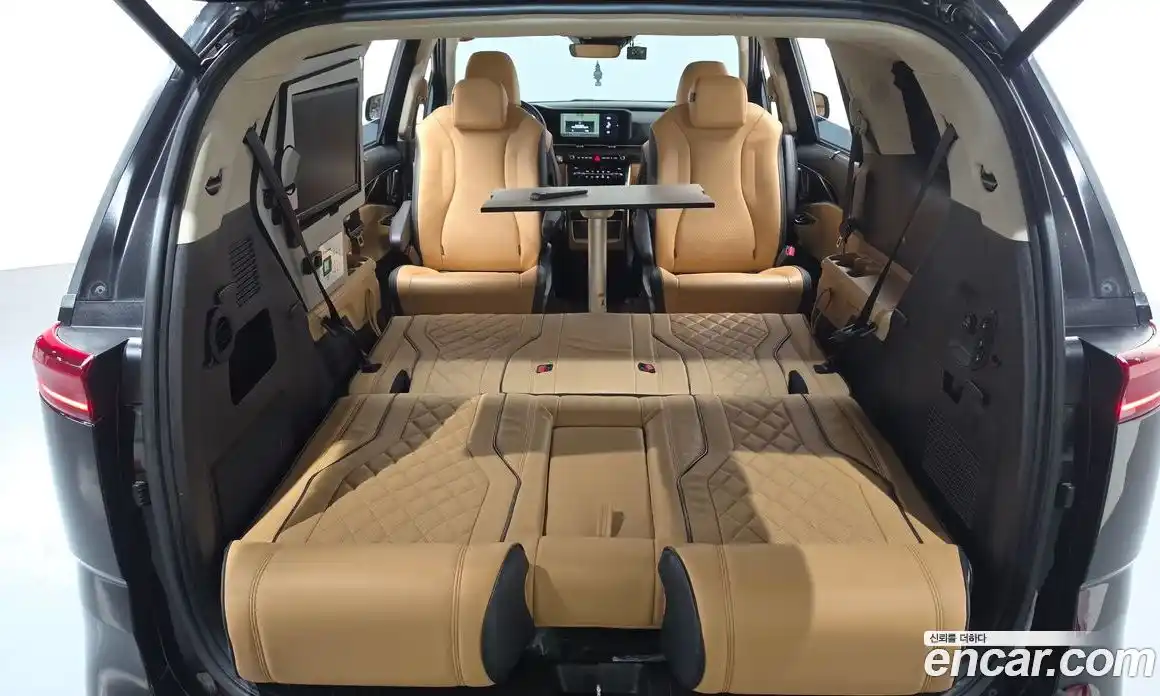 Kia Carnival 2023 3.5 автомат (гидро), фото 15