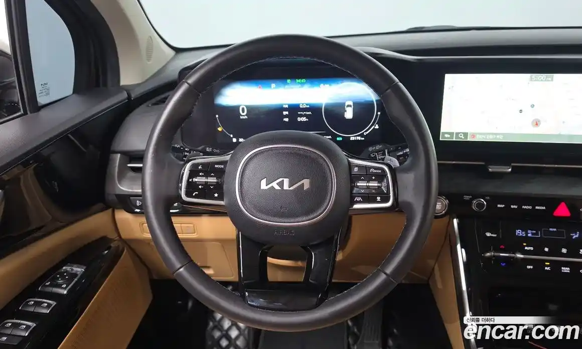 Kia Carnival 2023 3.5 автомат (гидро), фото 17