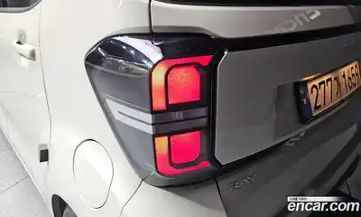 Kia Ray 2023 1.0 автомат (гидро), миниатюра 9