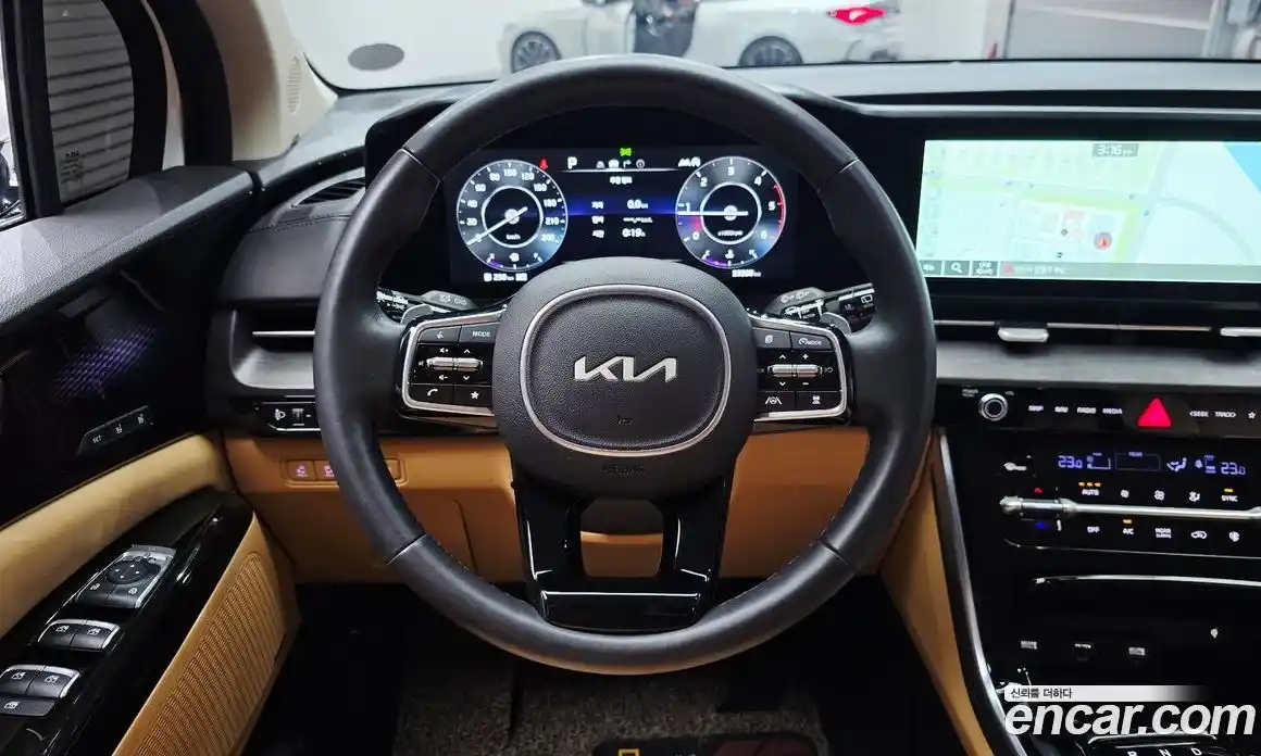 Kia Carnival 2023 2.2 автомат (гидро), фото 13
