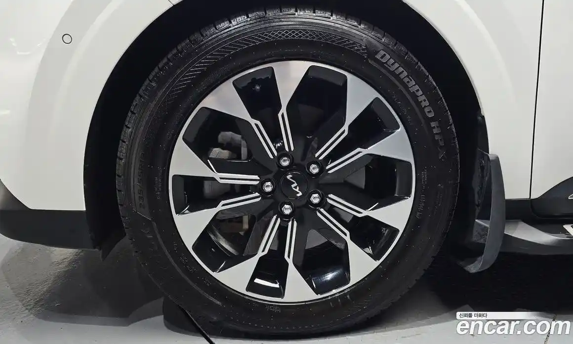 Kia Carnival 2023 2.2 автомат (гидро), фото 5