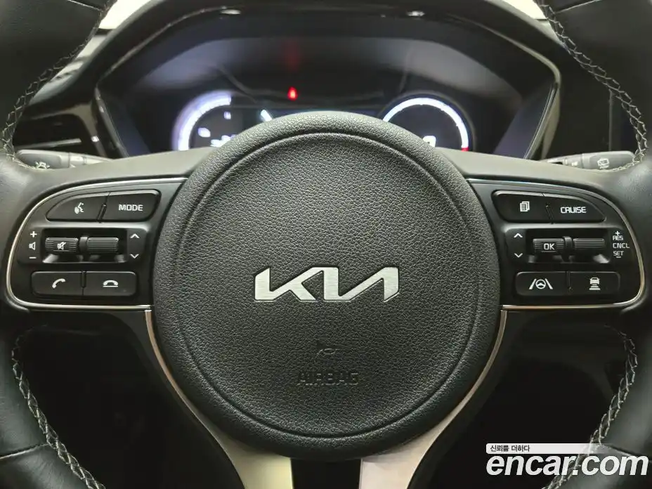 Kia Niro 2022 автомат (гидро), фото 12
