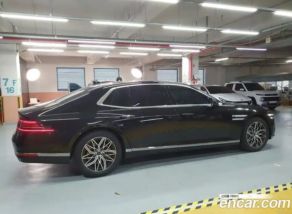 Genesis G90 2023 3.5 автомат (гидро), фото 6