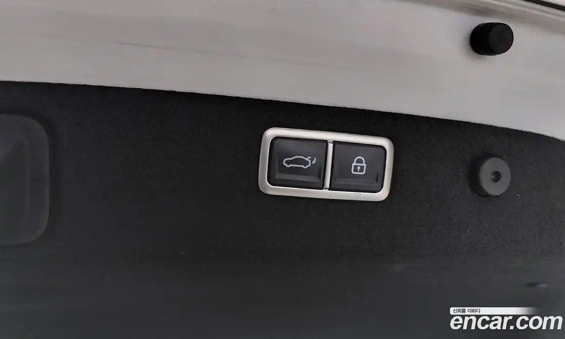Genesis G70 2022 2.0 автомат (гидро), фото 30