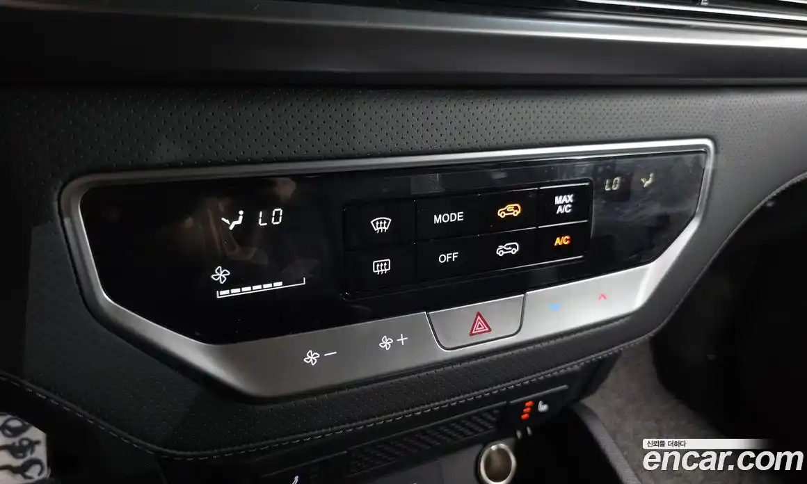 SsangYong Rexton 2024 2.2 автомат (гидро), фото 22