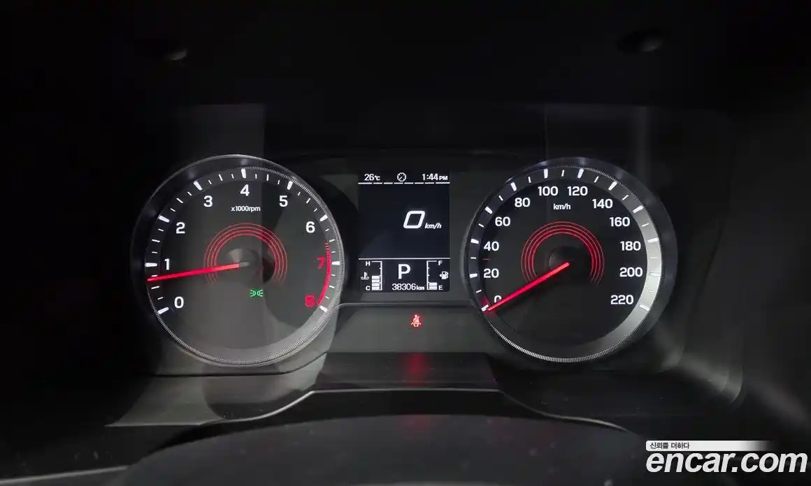SsangYong Korando 2020 1.5 автомат (гидро), фото 11