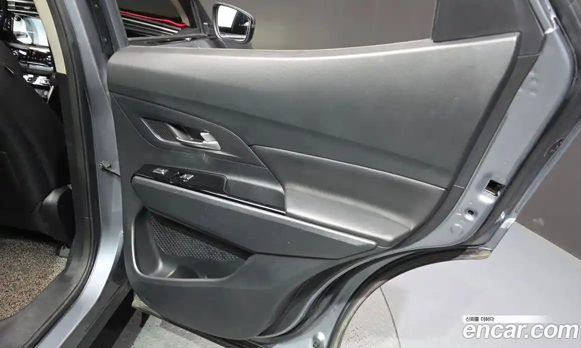 SsangYong Korando 2020 1.5 автомат (гидро), фото 15