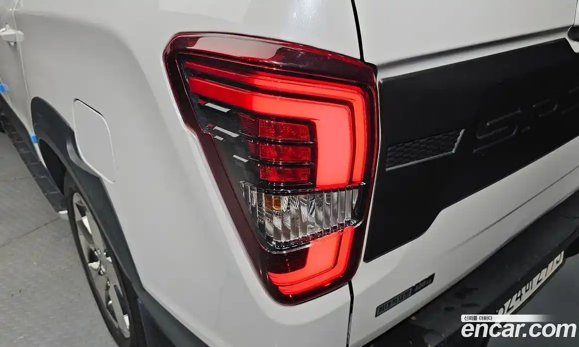 SsangYong Rexton 2022 2.2 автомат (гидро), фото 9