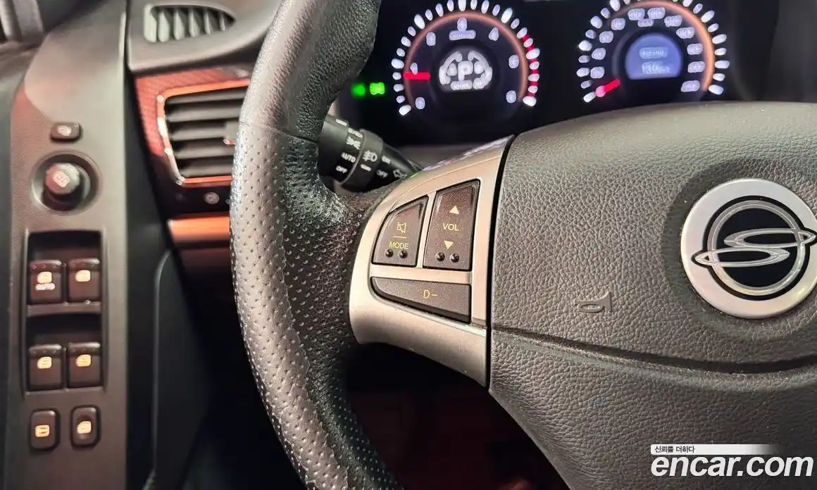 SsangYong Korando 2013 2.0 автомат (гидро), фото 16