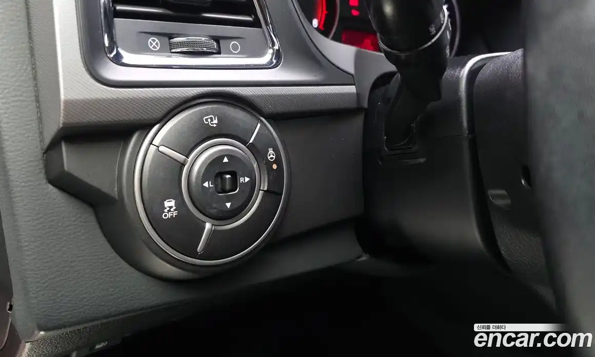 SsangYong Korando 2016 2.2 автомат (гидро), фото 22