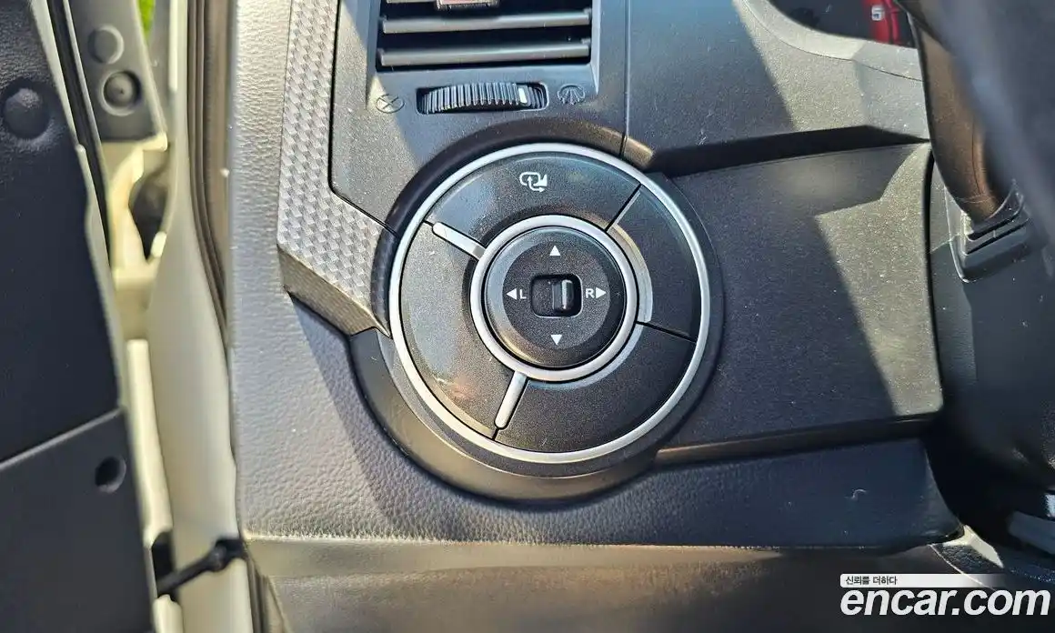 SsangYong Korando 2014 2.0 автомат (гидро), фото 20