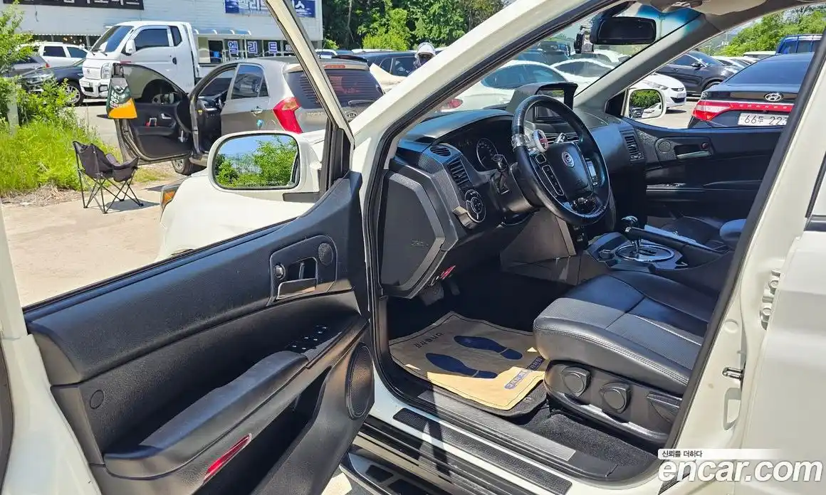 SsangYong Korando 2014 2.0 автомат (гидро), фото 10